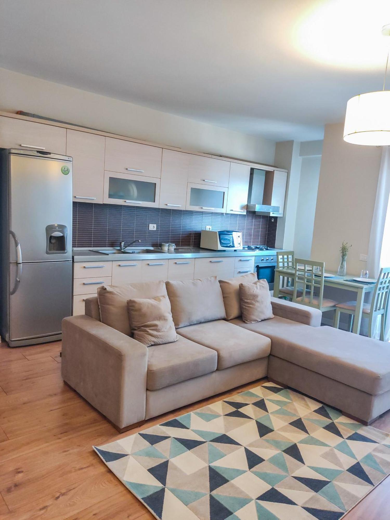 Kora Apartaments - Relaxing Escape Tirana Exterior photo